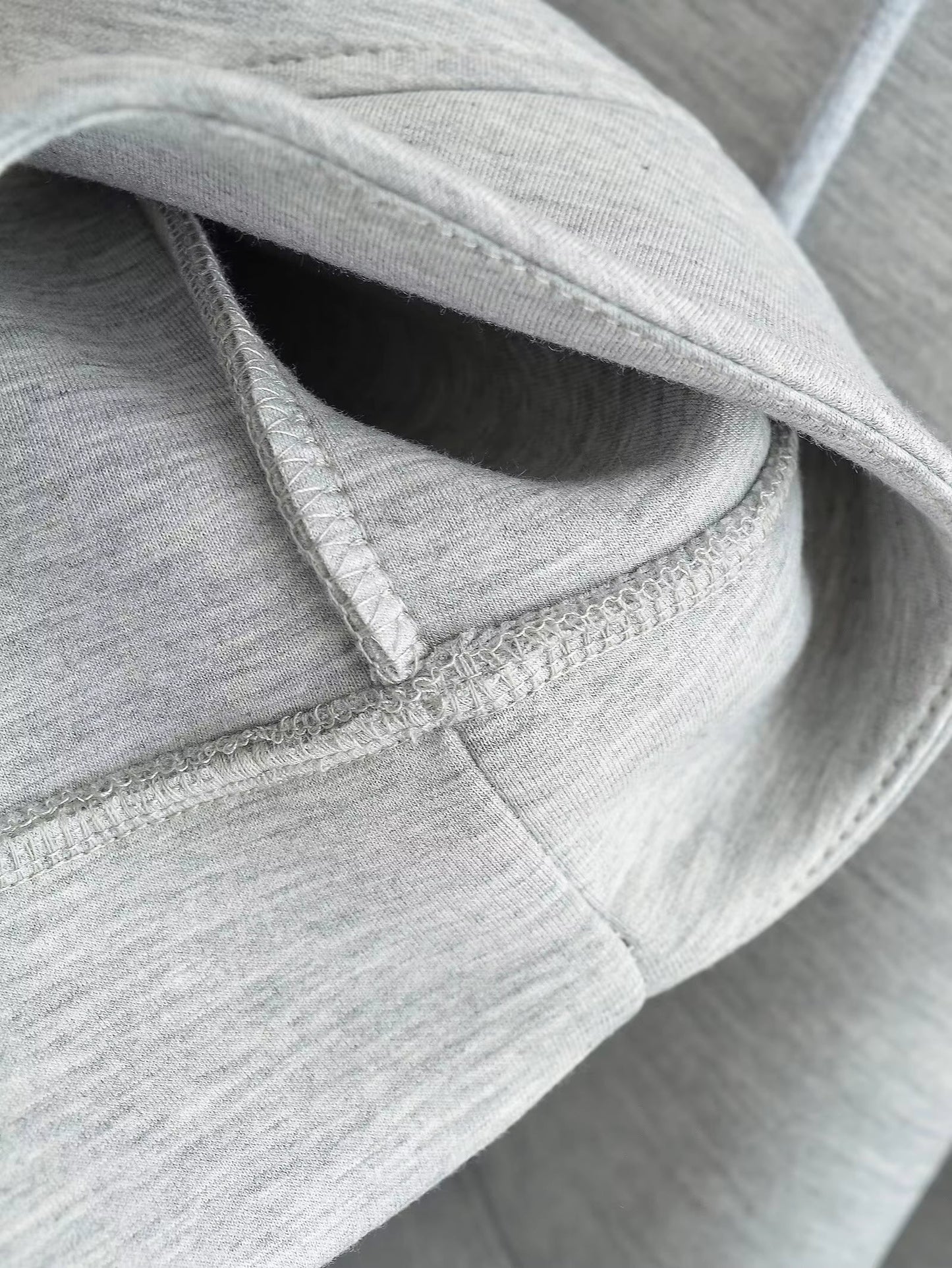 Van Delft Mode® | Vrouwenjas met Lange Mouwen