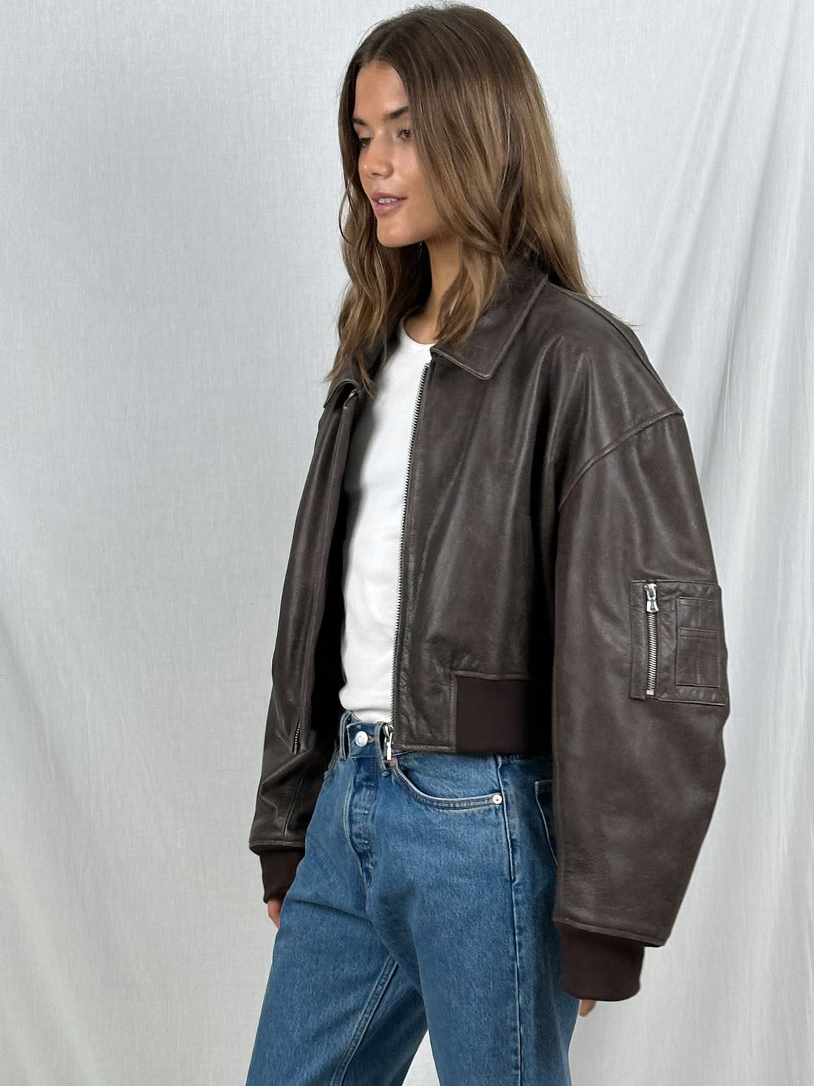 Van Delft Mode® | Cropped Bomber