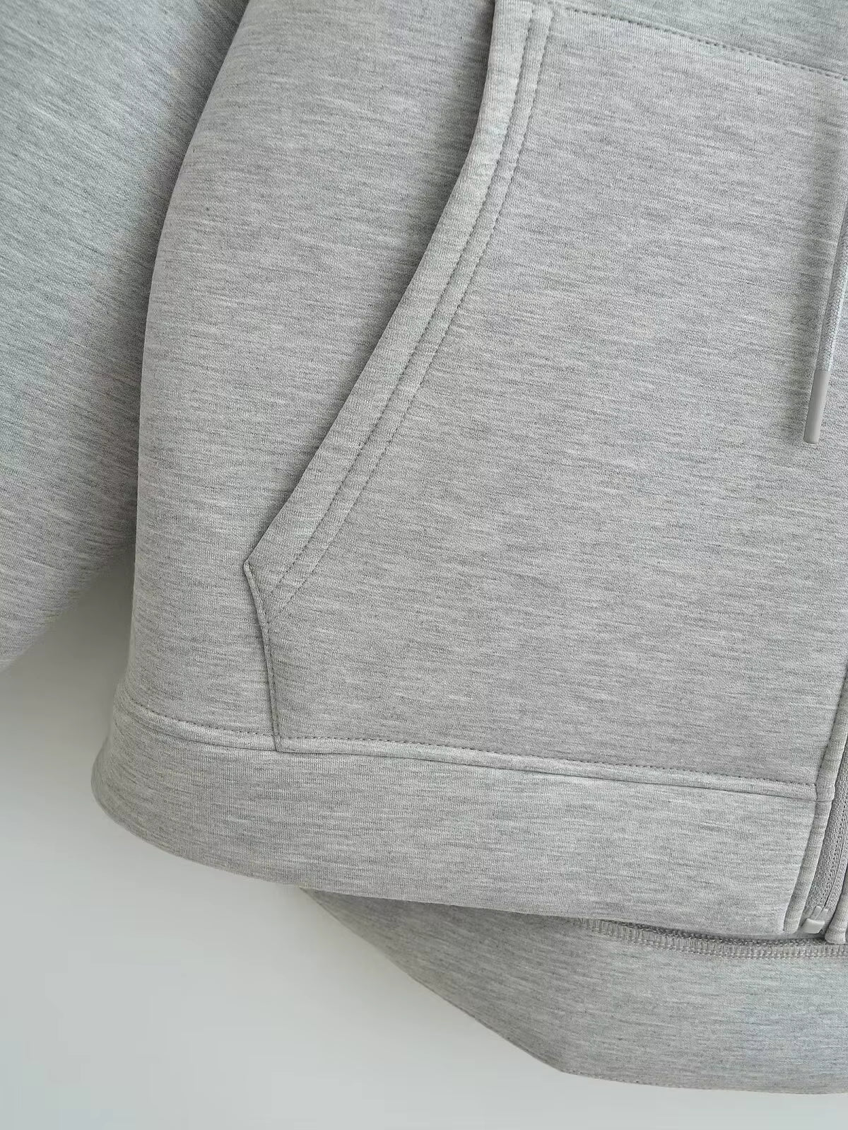 Van Delft Mode® | Vrouwenjas met Lange Mouwen